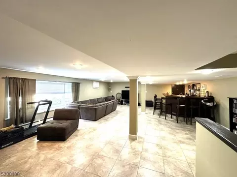 75 Alpine Dr, Wayne, NJ 07470 photo 31