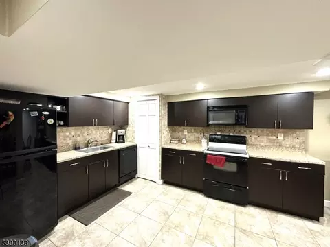 75 Alpine Dr, Wayne, NJ 07470 photo 32