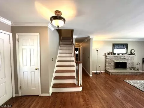 75 Alpine Dr, Wayne, NJ 07470 photo 5