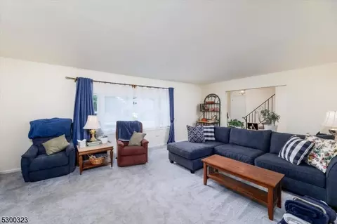 45 Champlain Rd, Evesham, NJ 08053 photo 4