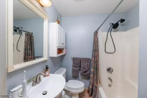 45 Champlain Rd, Evesham, NJ 08053 photo 21