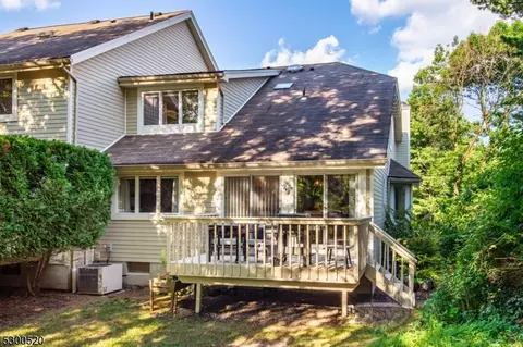 20 Birch Ln, Wayne, NJ 07470 photo 31