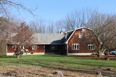 61 Heller Hill Rd, Blairstown, NJ 07825