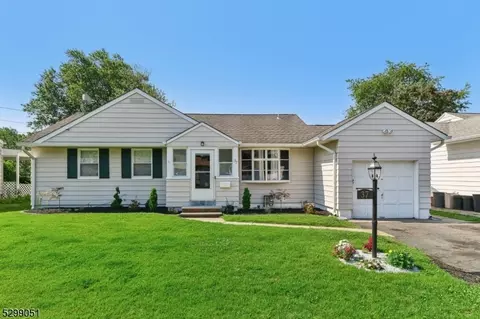 37 Warwick Rd, Hillside, NJ 07205