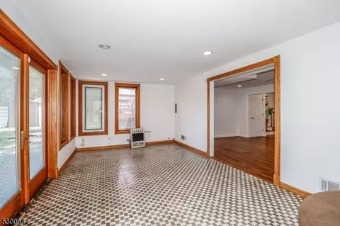 6 Fred Pl, Edison, NJ 08817 photo 19