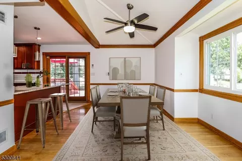 6 Fred Pl, Edison, NJ 08817 photo 9