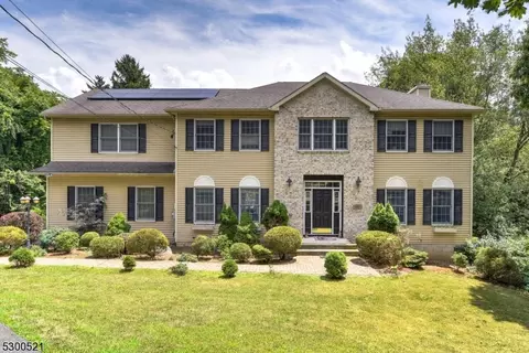 665 Liberty St, Boonton, NJ 07005