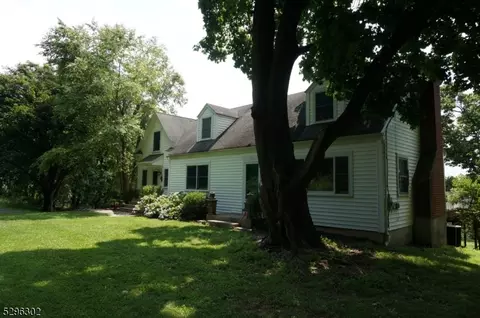216 Richline Hill Rd, Greenwich Twp, NJ 08886