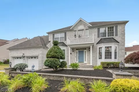 43 Rembrandt Way, East Windsor Twp, NJ 08520