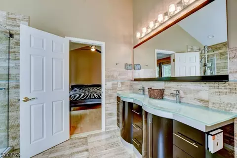 6 Harrier Ct, Wayne, NJ 07470 photo 34
