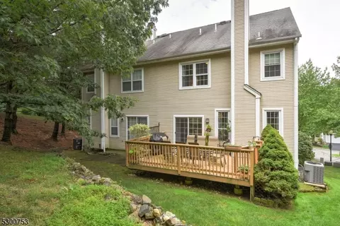 6 Harrier Ct, Wayne, NJ 07470 photo 45