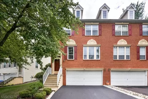 6 Harrier Ct, Wayne, NJ 07470
