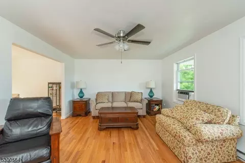 54 Decker Rd, Wantage, NJ 07461 photo 9