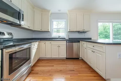 54 Decker Rd, Wantage, NJ 07461 photo 5
