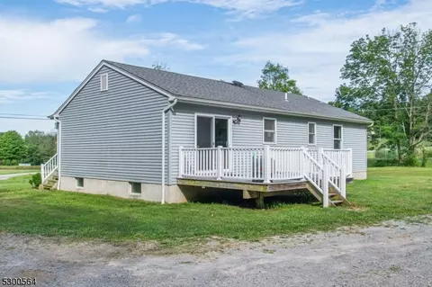 54 Decker Rd, Wantage, NJ 07461 photo 2