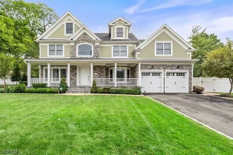 200 Avon Rd, Westfield, NJ 07090