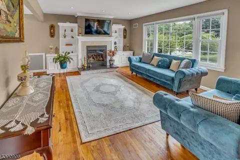 80 Mandon Dr, Wayne, NJ 07470 photo 14
