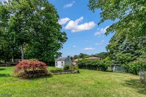 80 Mandon Dr, Wayne, NJ 07470 photo 31