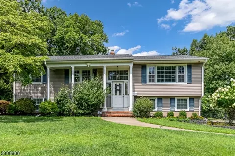 80 Mandon Dr, Wayne, NJ 07470