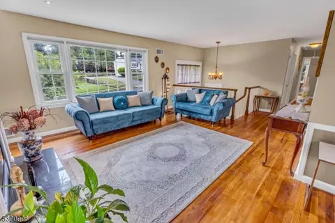 80 Mandon Dr, Wayne, NJ 07470 photo 16