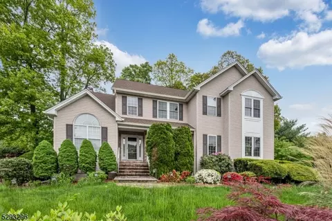29 Fairfield Ave, Randolph, NJ 07869