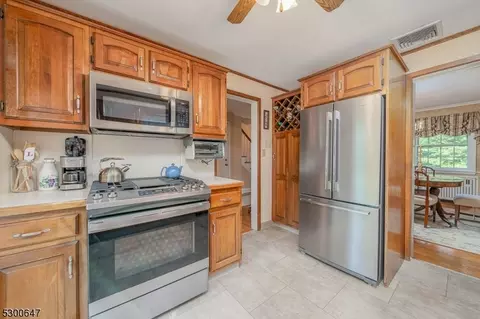 30 Kendrick Rd, Summit, NJ 07901 photo 12