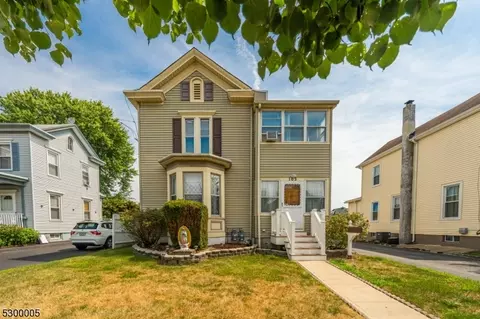 102 Duer St, North Plainfield, NJ 07060