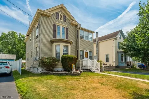 Exterior - 102 Duer St, North Plainfield, NJ 07060 photo 3 of 8