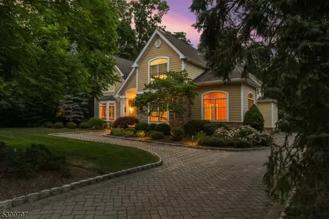 140 Old Short Hills Rd, Millburn Twp, NJ 07078