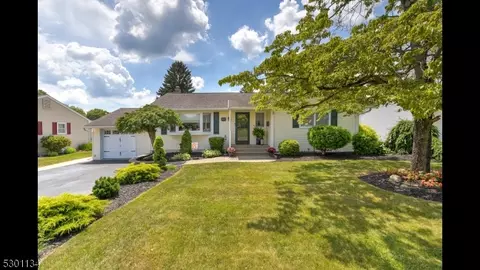 257 Carlton Ave, Washington, NJ 07882