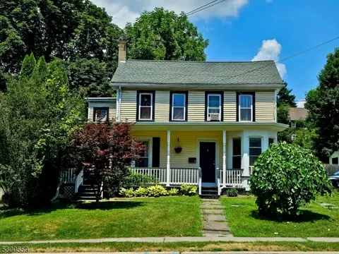 29-31 Kingwood Ave, Frenchtown, NJ 08825