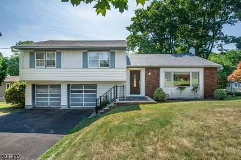 411 Rifle Camp Rd, Woodland Park, NJ 07424