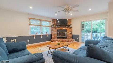 90 Exeter Dr, Berkeley Heights, NJ 07922 photo 21