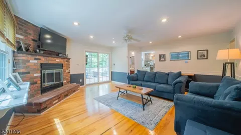 90 Exeter Dr, Berkeley Heights, NJ 07922 photo 19