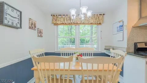90 Exeter Dr, Berkeley Heights, NJ 07922 photo 18