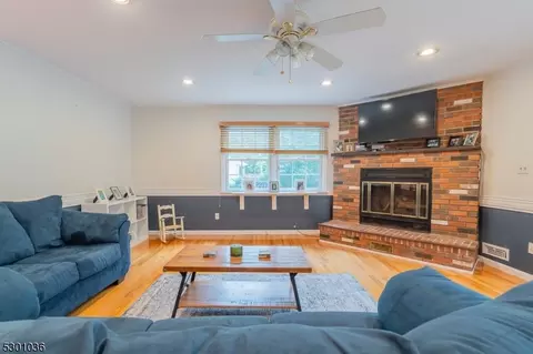 90 Exeter Dr, Berkeley Heights, NJ 07922 photo 20