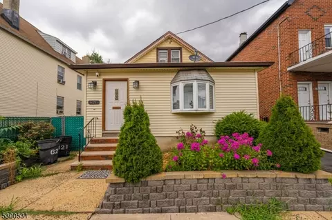 621 Norwood Ter, Elizabeth, NJ 07202