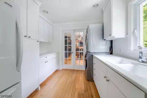 2 Leddell Rd, Mendham Boro, NJ 07945 photo 21