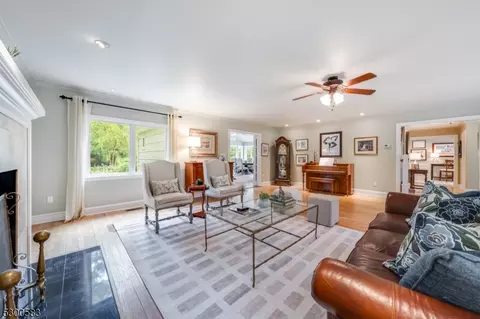 2 Leddell Rd, Mendham Boro, NJ 07945 photo 5