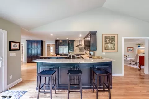2 Leddell Rd, Mendham Boro, NJ 07945 photo 13