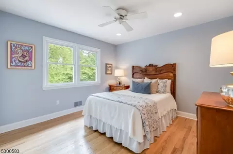 2 Leddell Rd, Mendham Boro, NJ 07945 photo 28