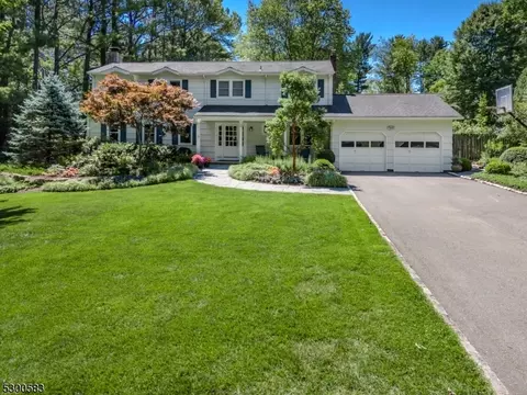 2 Leddell Rd, Mendham Boro, NJ 07945 photo 2