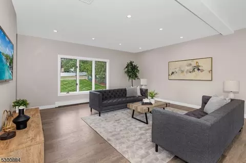 1340 Ratzer Rd, Wayne, NJ 07470 photo 14