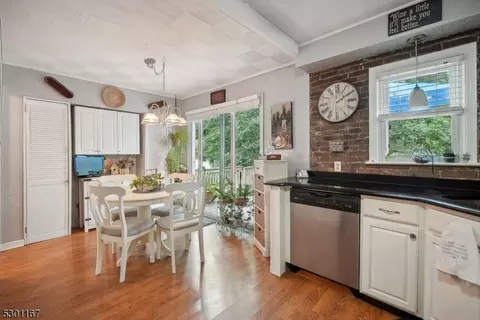 536 Mountain Ave, Springfield, NJ 07081 photo 10