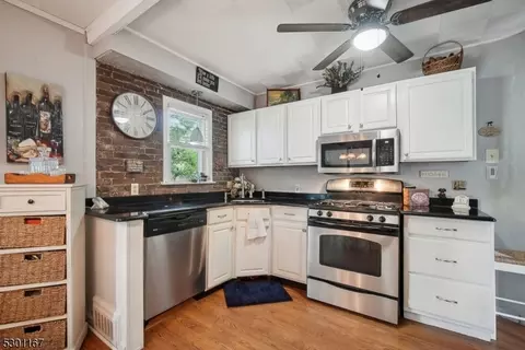 536 Mountain Ave, Springfield, NJ 07081 photo 4