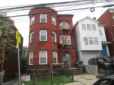 126 3rd Ave, Newark, NJ 07104
