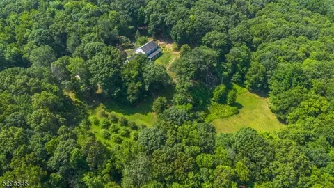 180 Andover Mohawk Rd, Green Township, NJ 07821