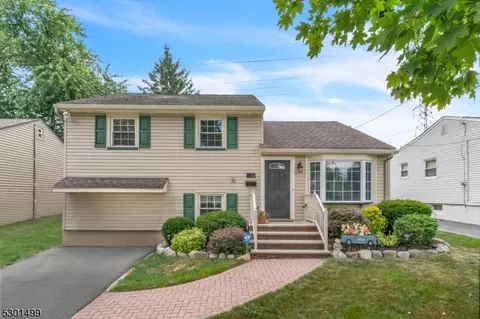 23 Donna Ct, Nutley, NJ 07110