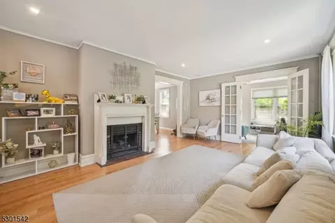 18 Duncan St, Millburn, NJ 07041 photo 5