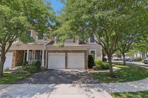203 Levinberg Ln, Wayne, NJ 07470 photo 20
